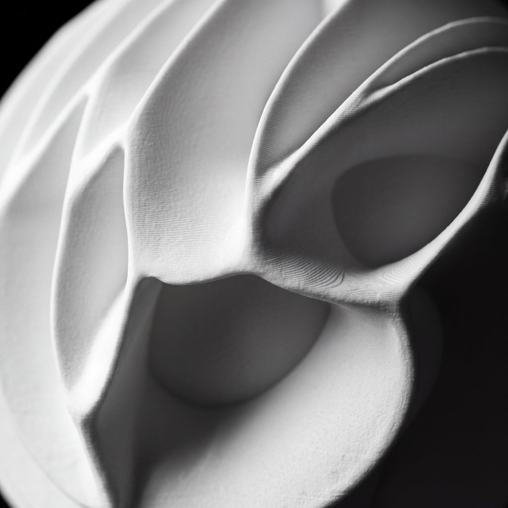 Ignis : la grande lampe inspirée d'une coulée de lave